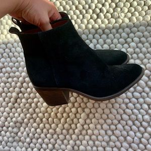 Lucky Brand Natania Booties (Suede)
